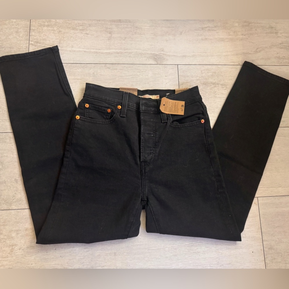 LEVI’S HIGH RISE WEDGIE JEANS - Picture 2 of 5